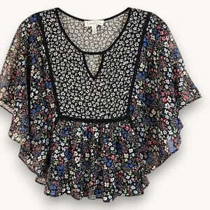 Jessica Simpson Maternity Butterfly Sleeve Adjustable Blouse SM